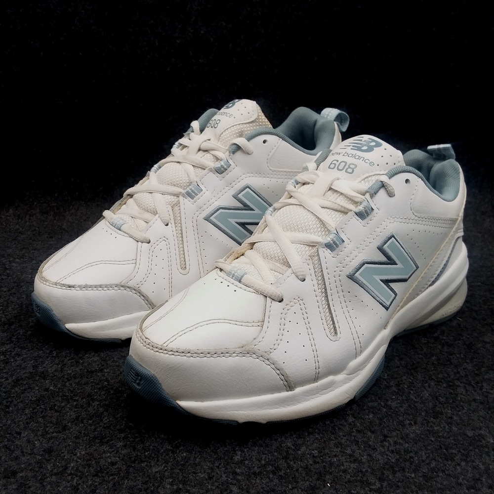 New Balance 608 V5 Mens 7 Womens 8.5 Cross Trainer Shoes White Lt Blue Sneakers‎
